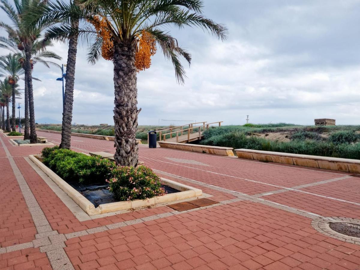 Peñíscola The Beach Across The Street מראה חיצוני תמונה