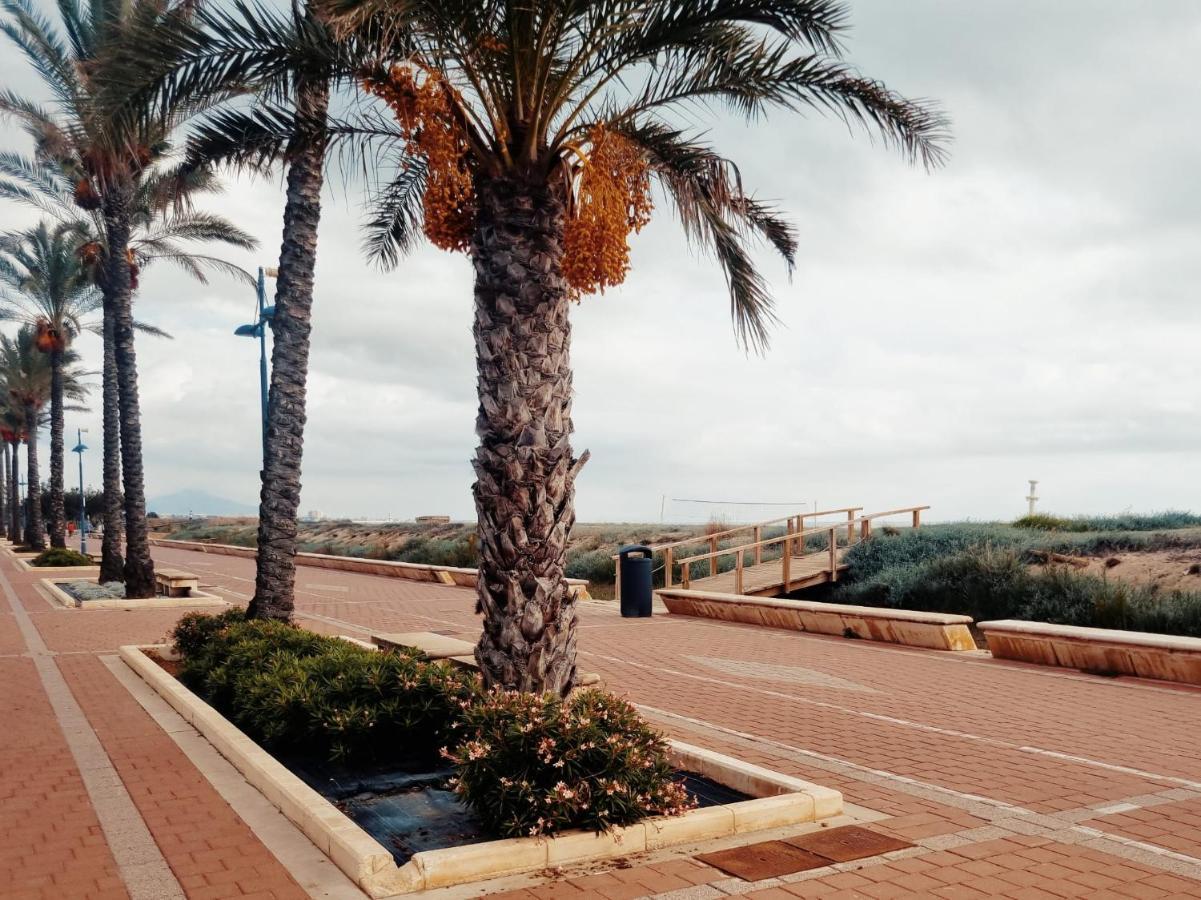 Peñíscola The Beach Across The Street מראה חיצוני תמונה